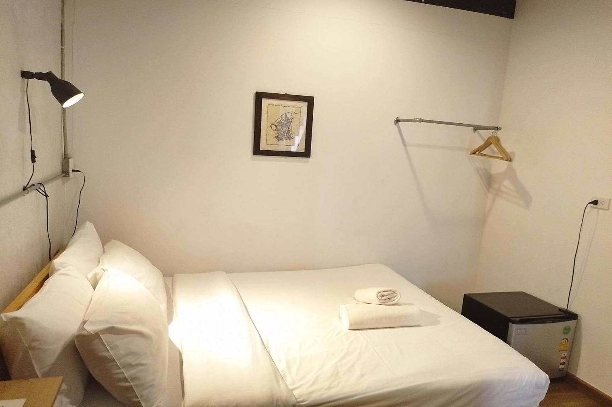 Ora Hostel Bangkok Kültér fotó