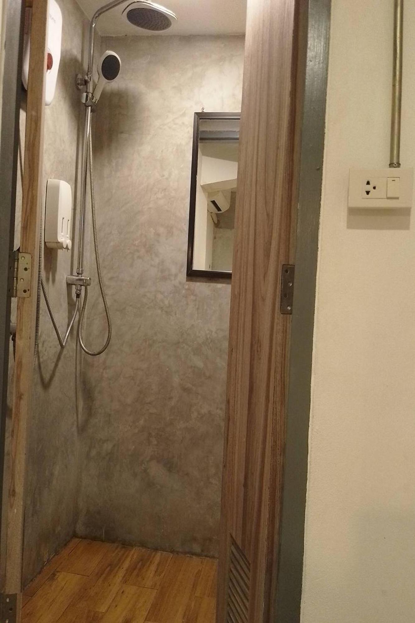 Ora Hostel Bangkok Kültér fotó