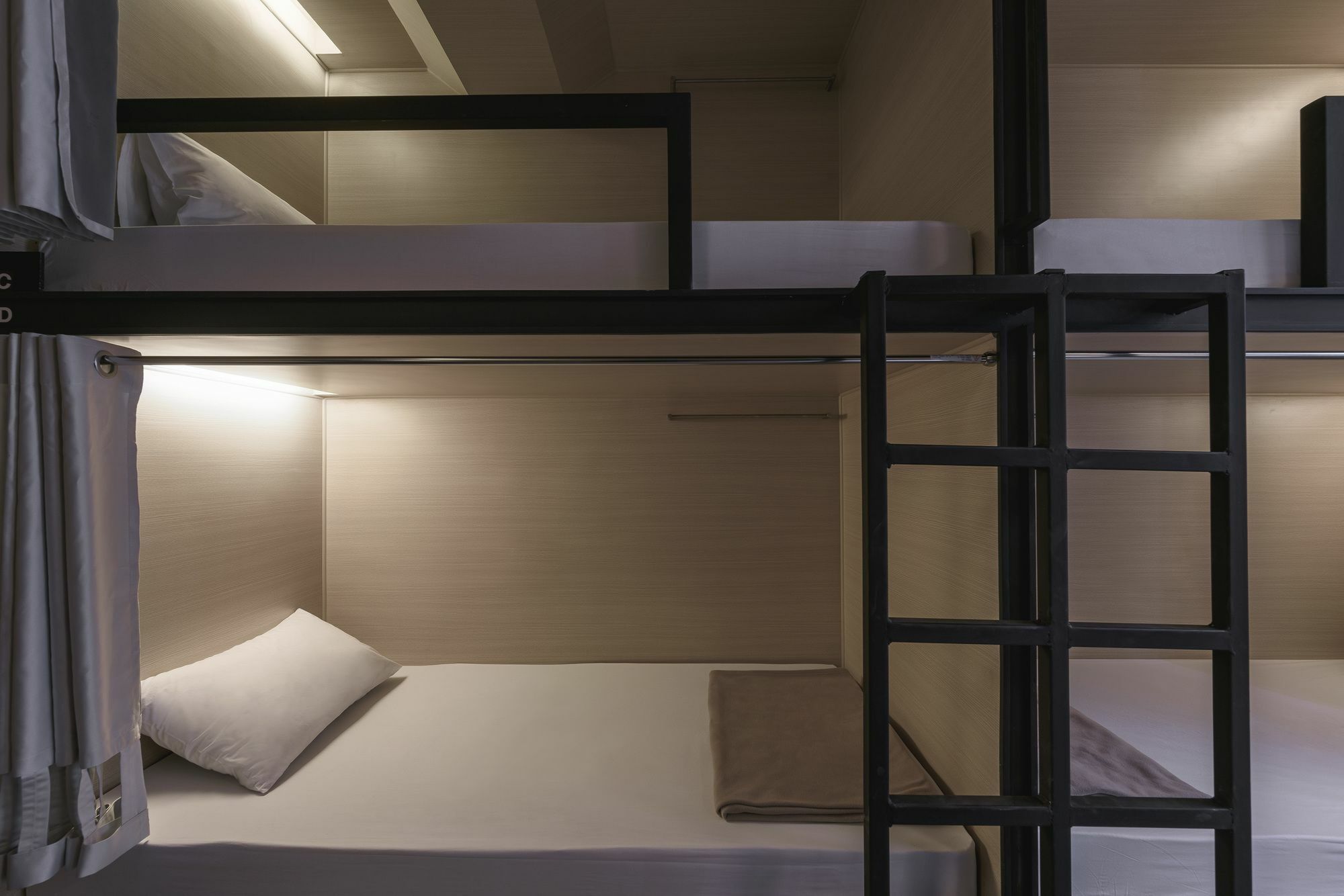 Ora Hostel Bangkok Kültér fotó